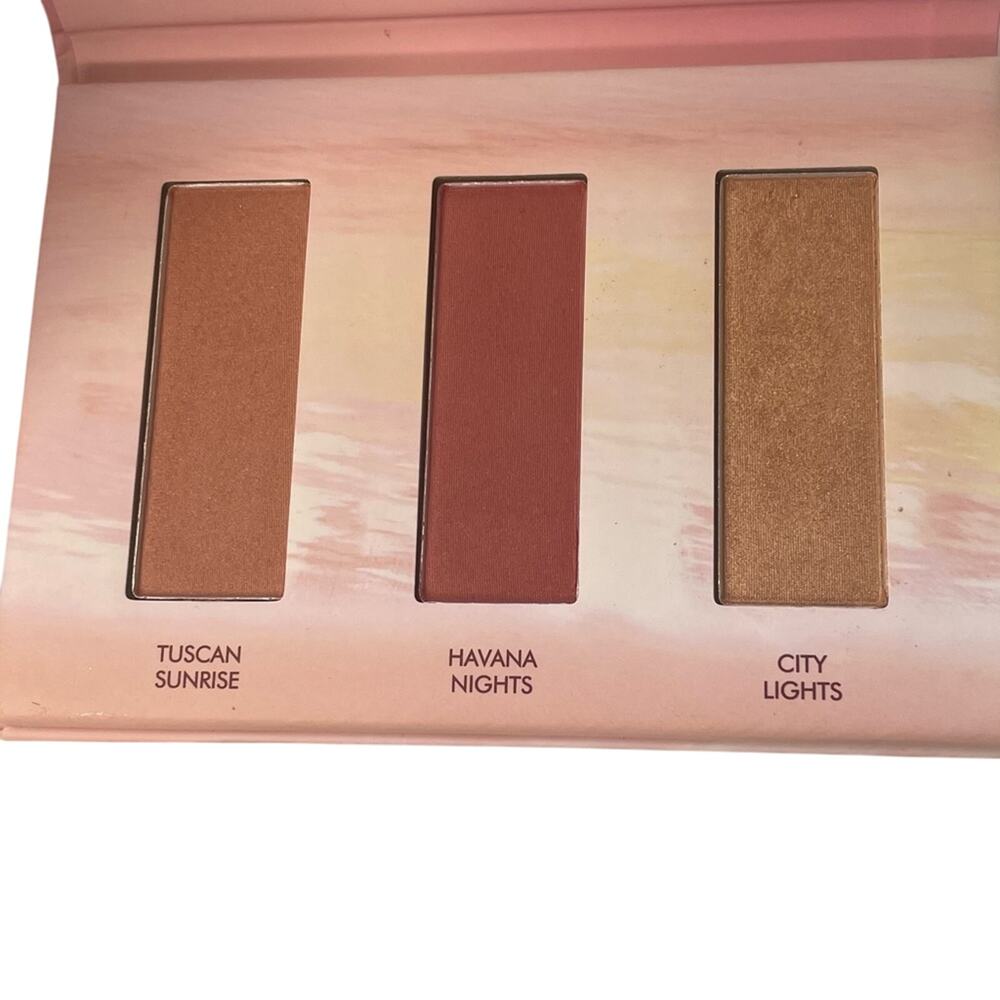 NEW! Wander Beauty Blush and Highlighter Palette